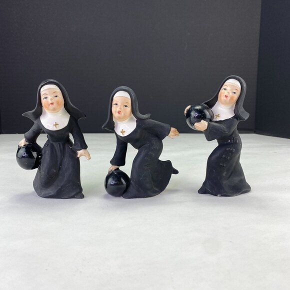 Vintage Princess China EW Bowling Nuns Figurines Set of 3 - Picture 1 of 13